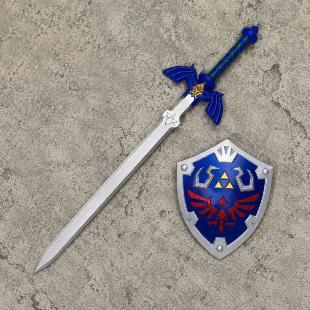 Zelda Master Sword Replica With Zelda Shield